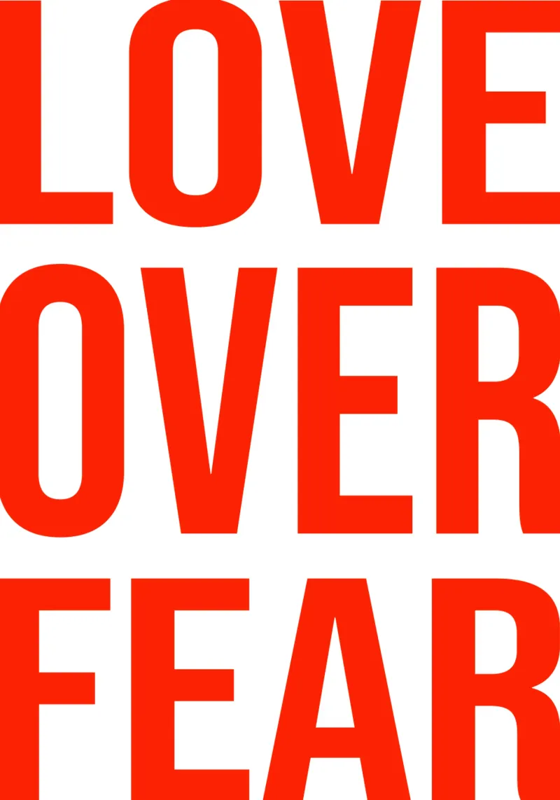 OVER series- bold letters, brave values (5 colors) pellicola backlit da FRICKE DESIGN