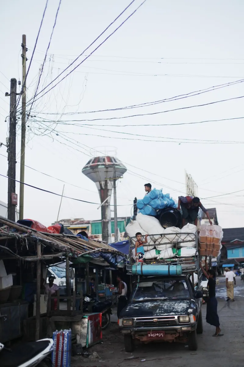 Mawlamyine, Myanmar carta hahnemühle da Simon Koy
