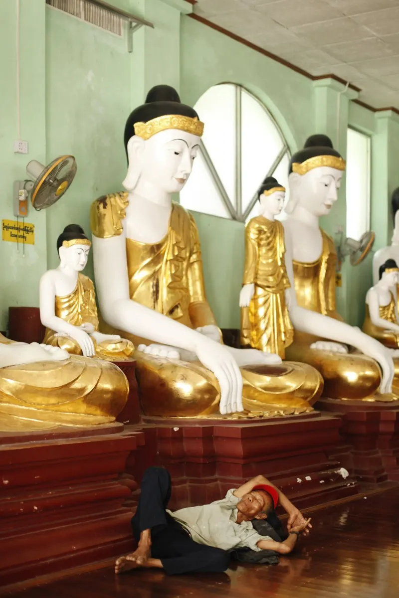 Tempio di Yangoon, Myanmar alluminio dibond da Simon Koy