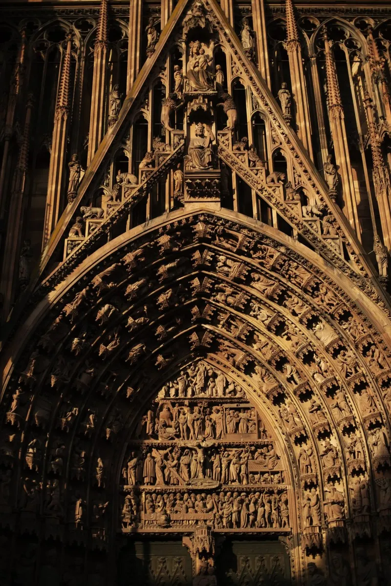Cattedrale di Strasburgo, Francia pellicola backlit da Simon Koy