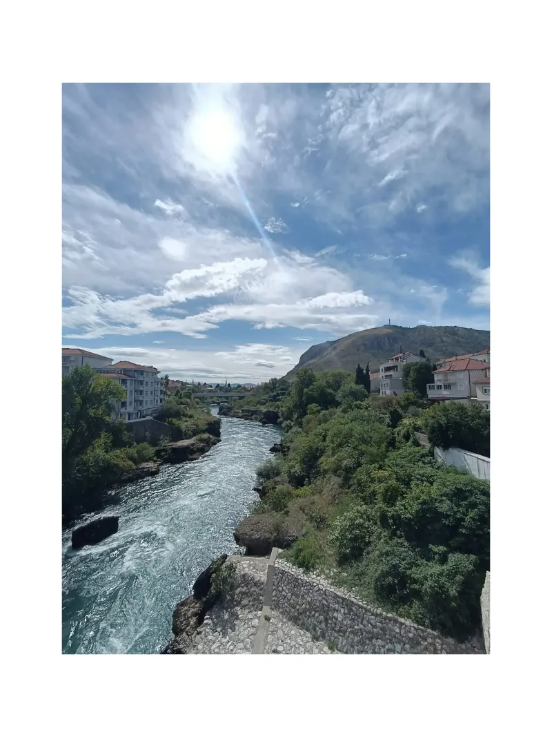 Mostar Neretva tela con Cornice a cassetta da Tonki