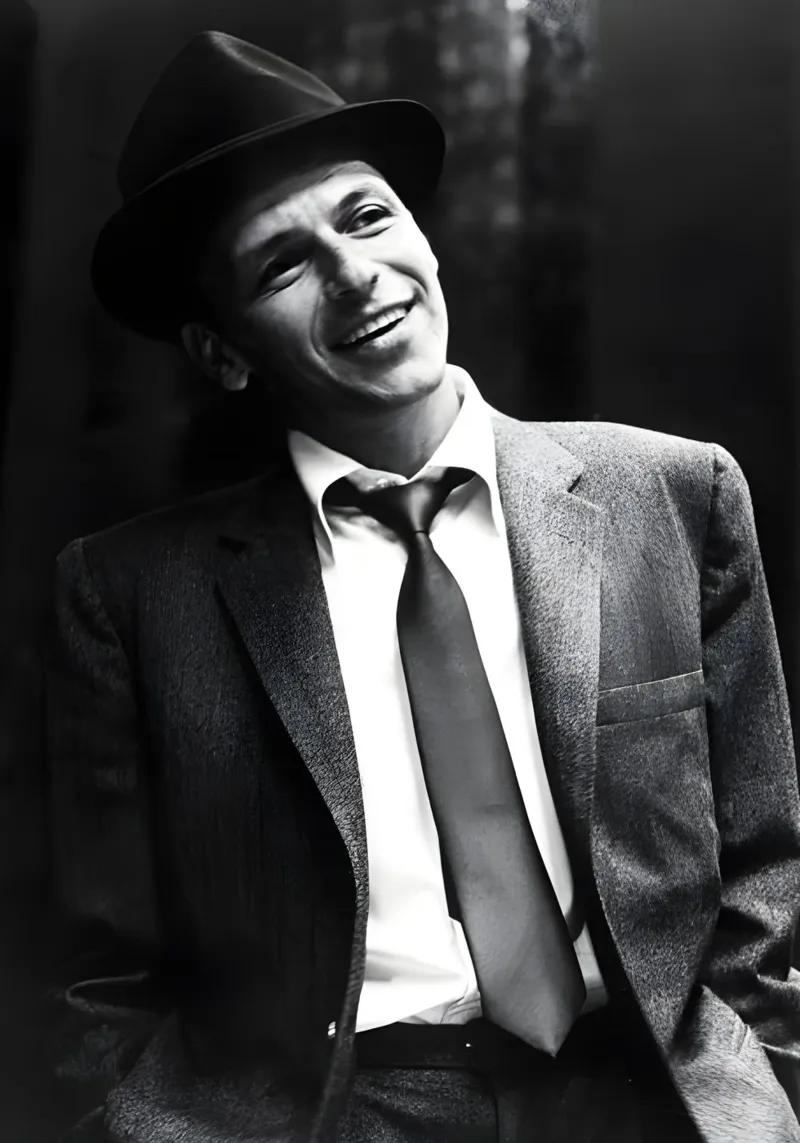 Frank Sinatra carta hahnemühle da Type & Tape