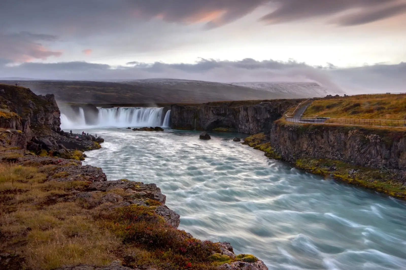 Scenic Goðafoss Waterfall alluminio dibond da Fjöllart