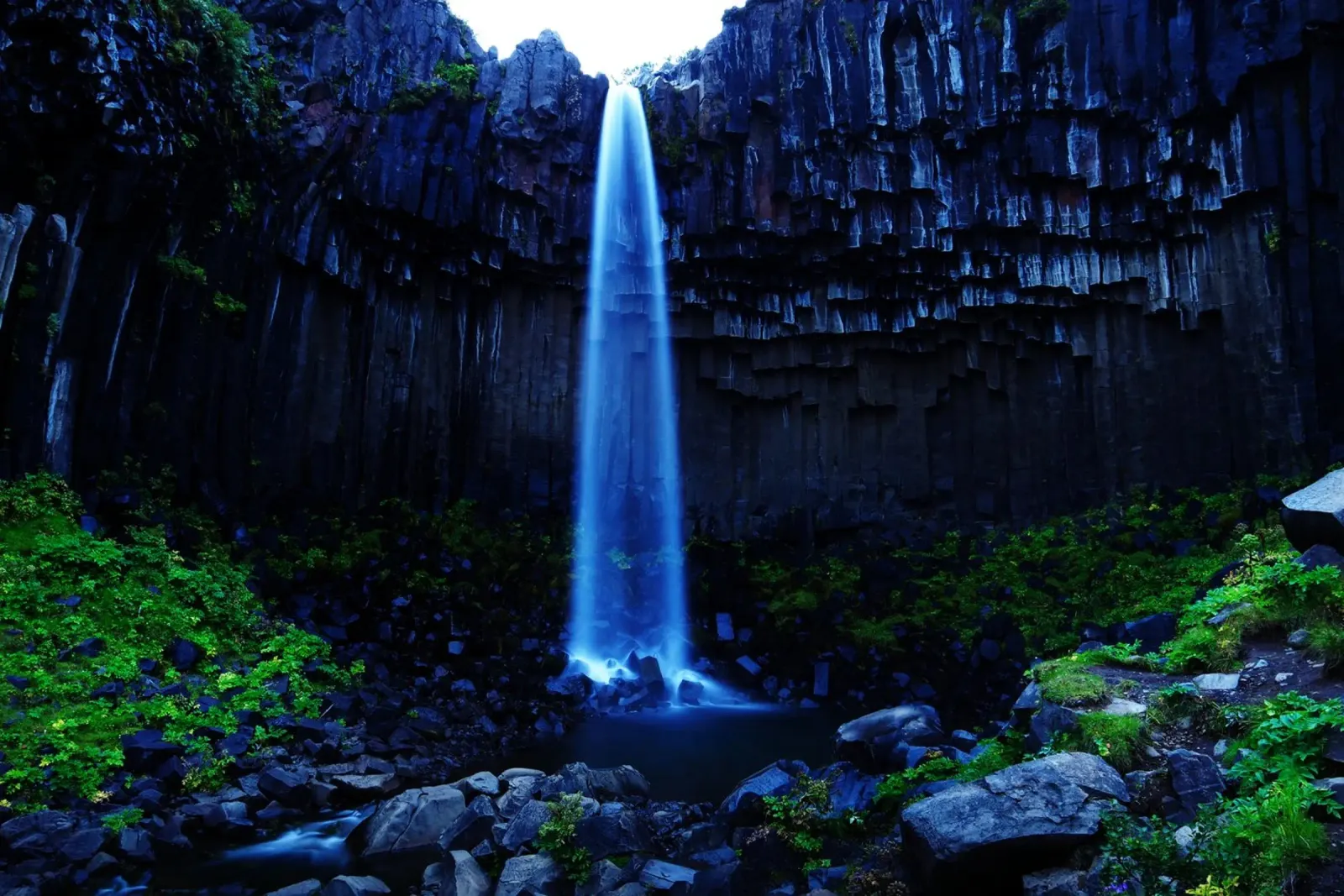 Cascata mistica pellicola backlit da Fjöllart