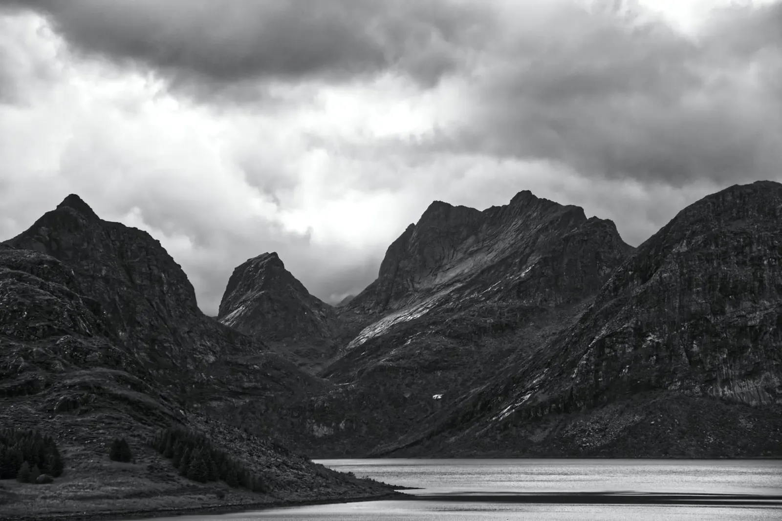 Mountains on the Lofoten Islands carta hahnemühle da Fjöllart