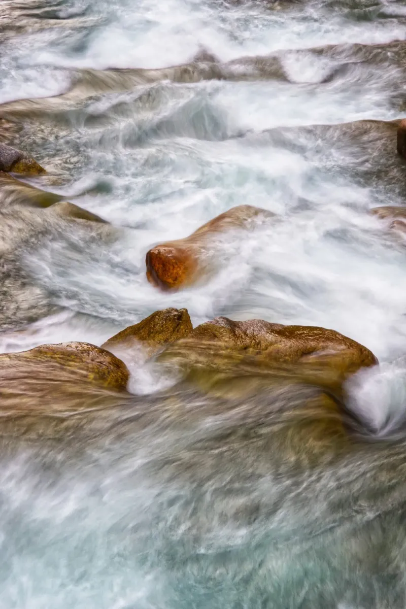 River flow pellicola backlit da Fjöllart