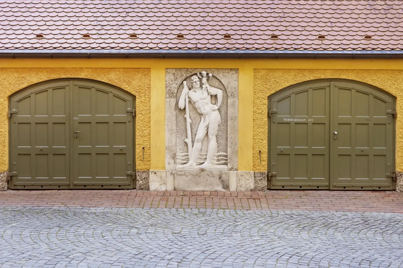 Ingresso del cortile nel quartiere Borstei di Monaco di Baviera alluminio dibond da Borstei München