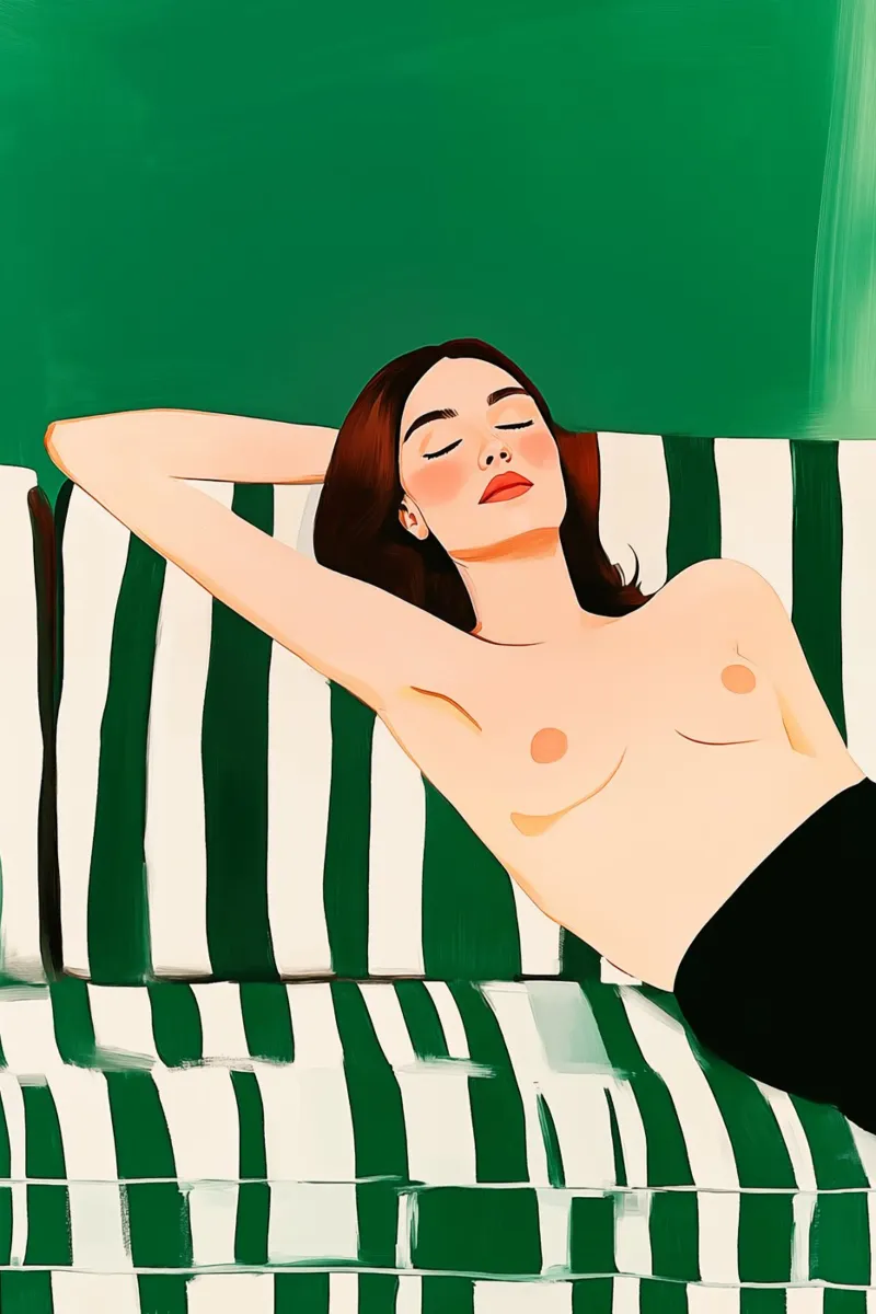 Nudo nel verde | Giovane donna quasi nuda poster con telaio in legno da Autofocus