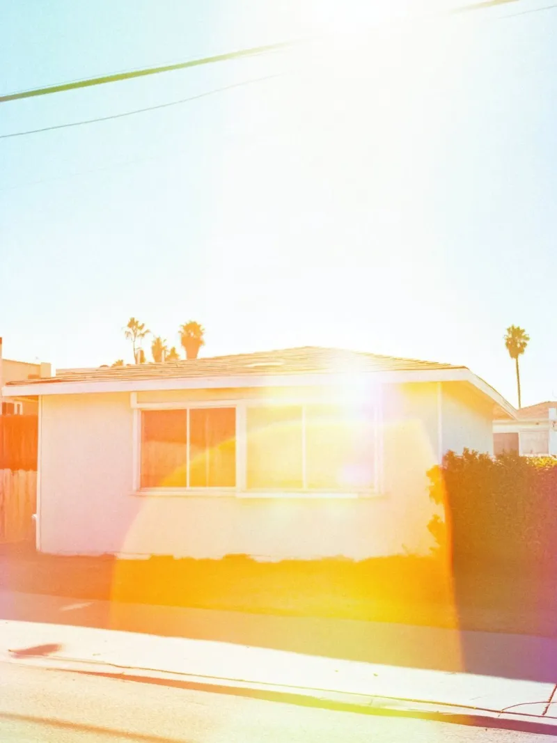 Sun & Los Angeles poster by Affiches Minimalistes