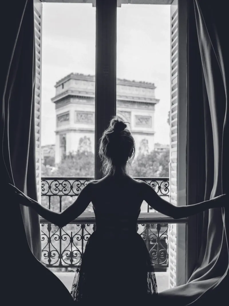 Paris View - Elegant fotokunstontwerp hahnemühle van Whole©
