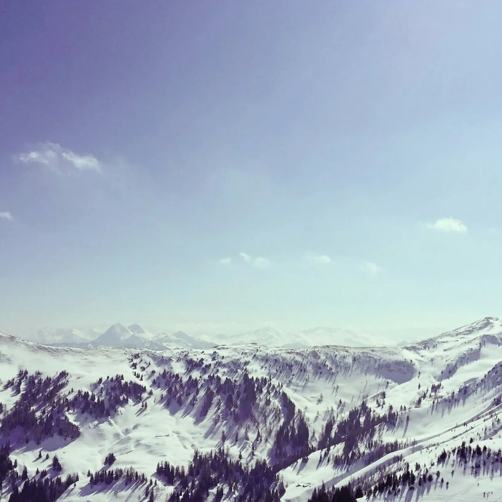 The Alps 2 pellicola backlit da Nur Mut