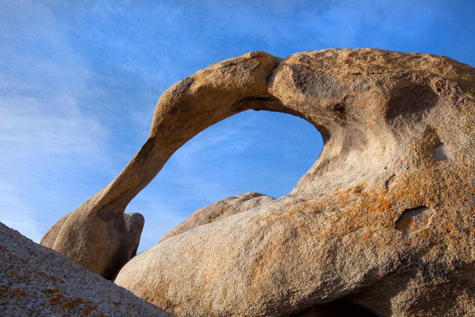 Arco di Mobius pellicola backlit da Dave Hare Photography