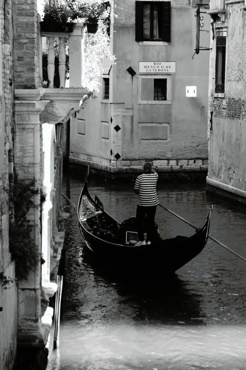 Venezia 16 carta hahnemühle da eyes & tries