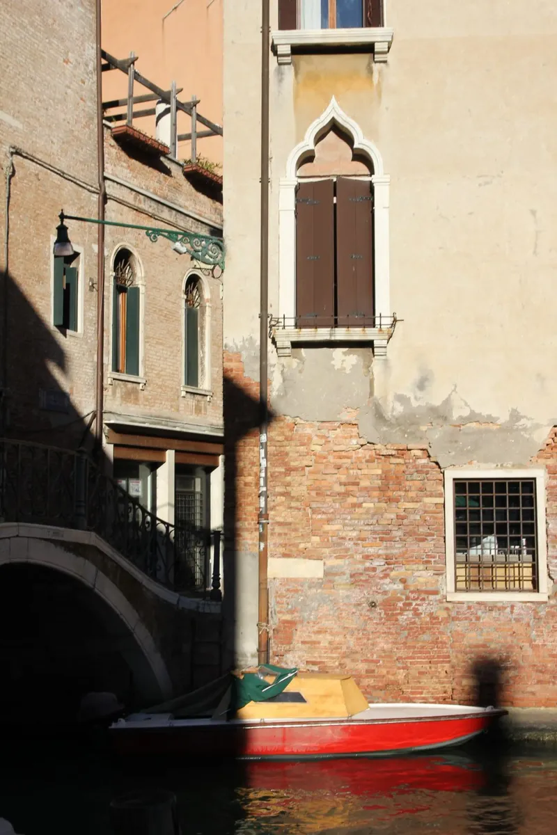 Venezia 18 alluminio dibond da eyes & tries