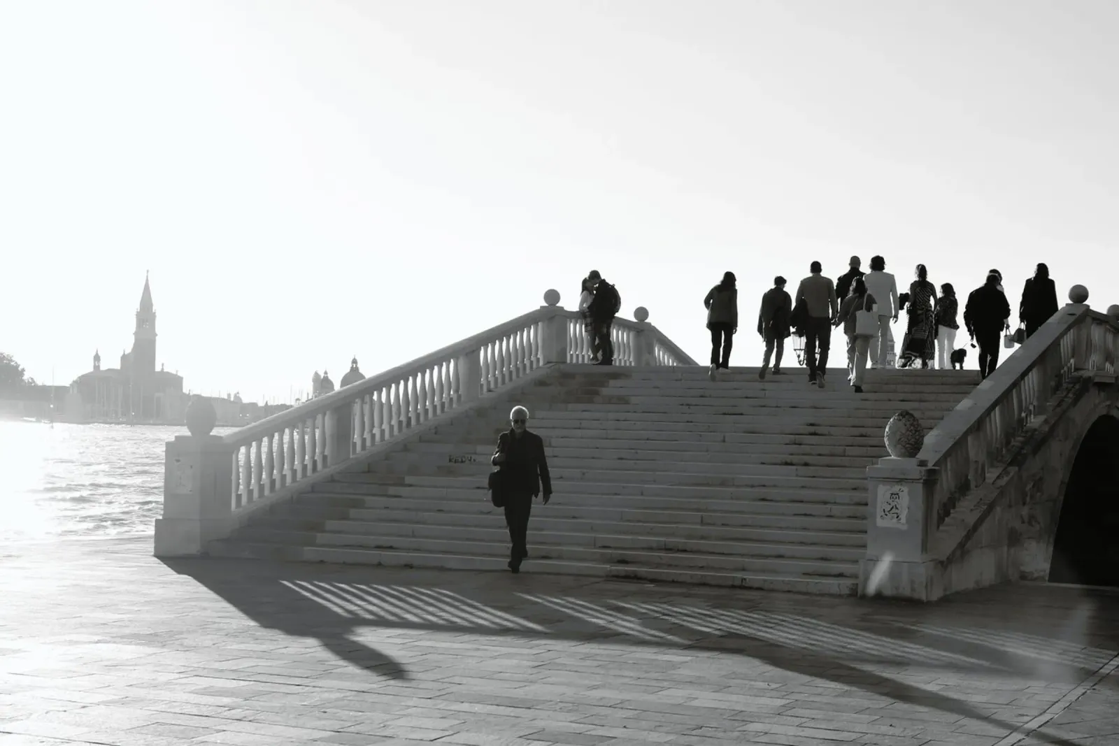 Venezia 28 poster con telaio in alluminio da eyes & tries