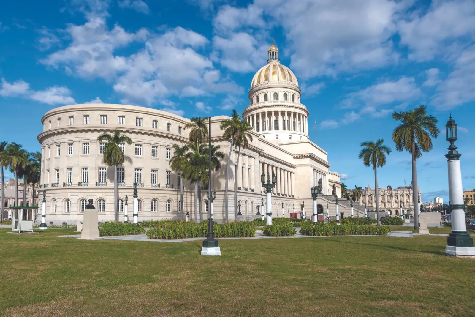 Capitolio L'Avana pellicola backlit da Dave Hare Photography