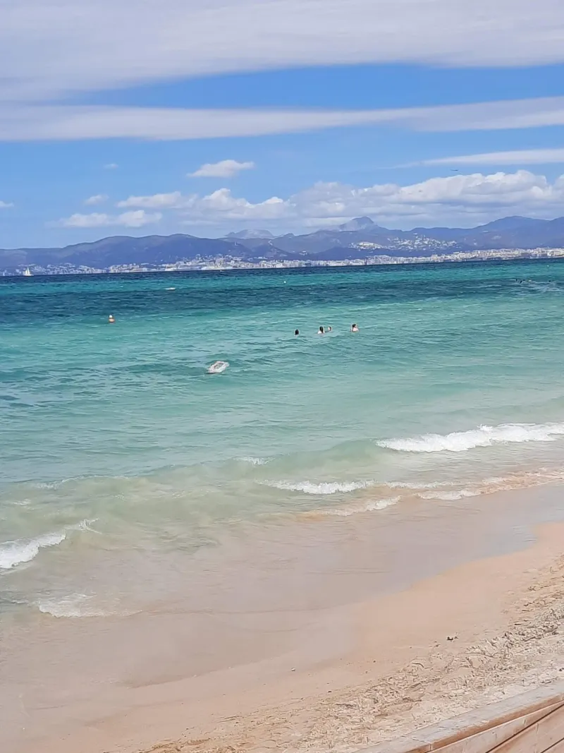 Perfect Beach Photography poster con telaio in alluminio da Les Meravelles
