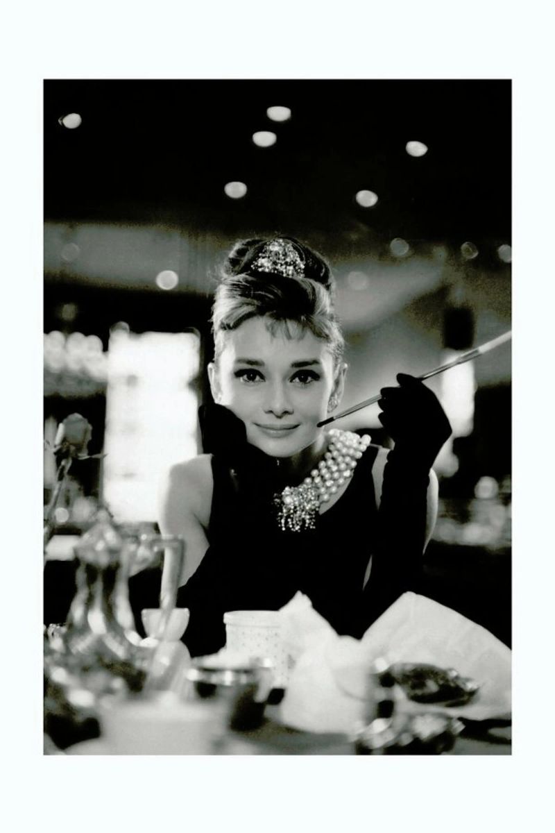 Audrey Hepburn in Breakfast at Tiffany's, 1961 Leinwand von Gallery Print and Art Limited
