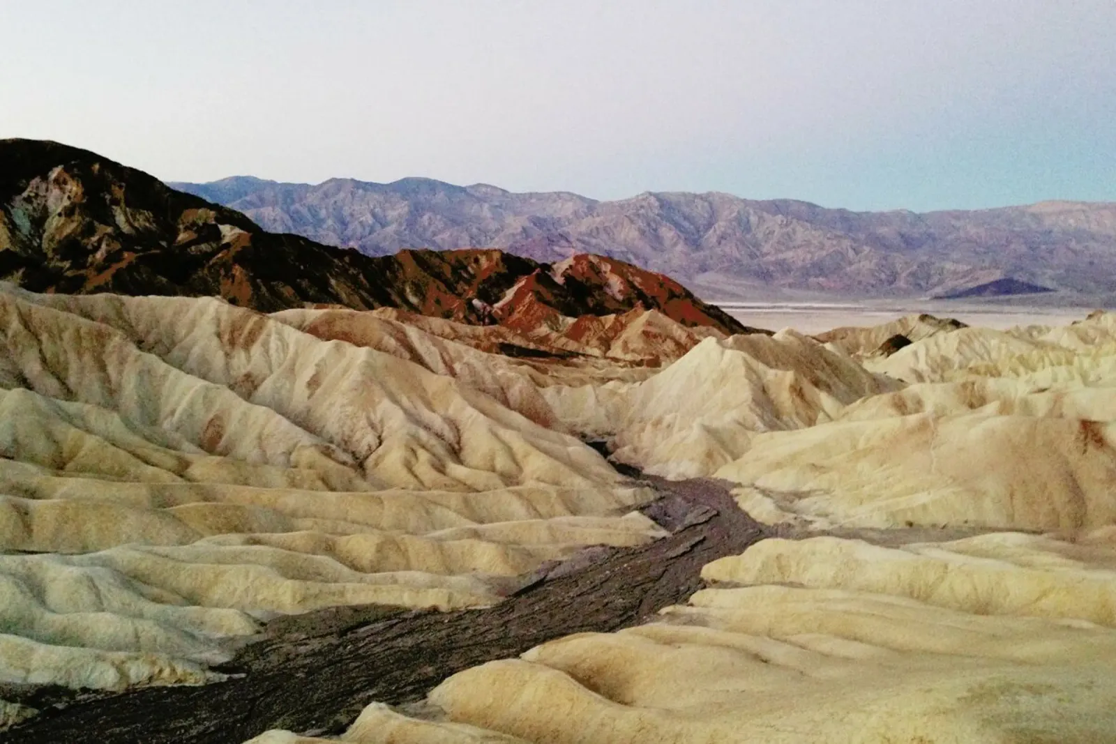 Zabriskie Point pellicola backlit da Kevin Russ