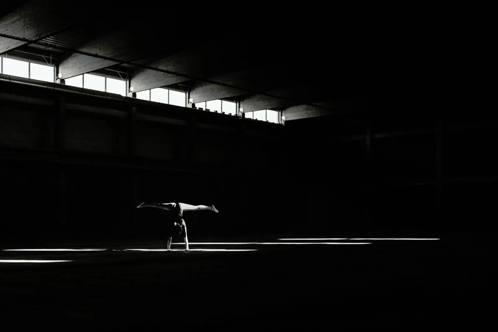 Ballando nella luce - Martin Krystynek alluminio dibond da Pictufy