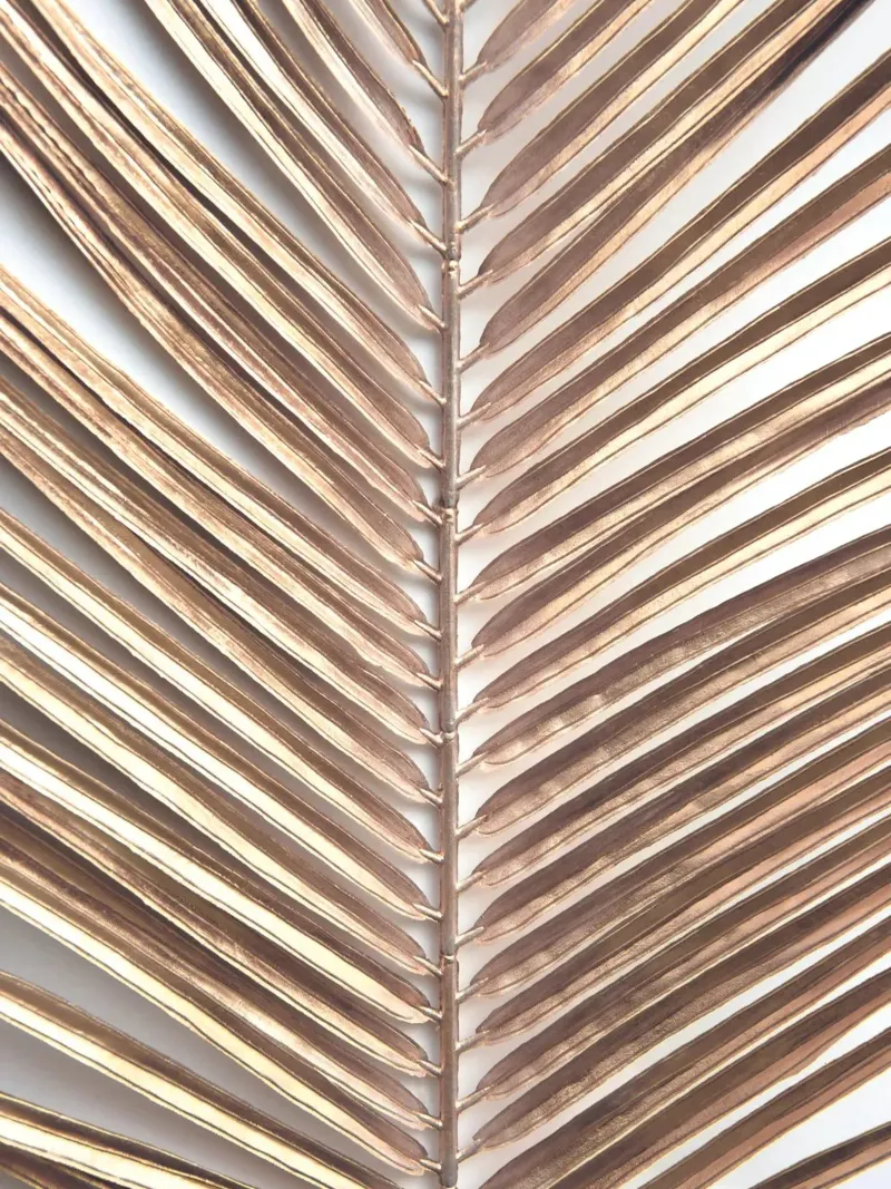 Golden palm leaf - Elegant natural design canvas by Whole©