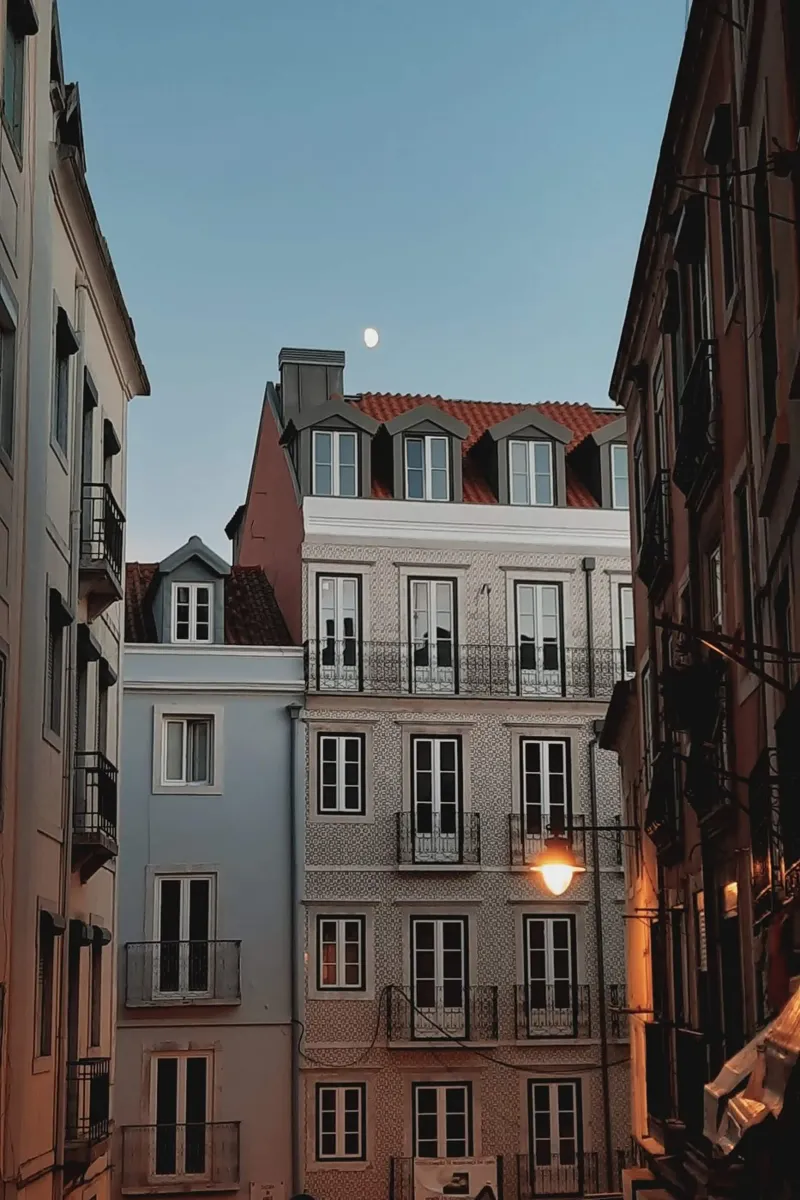 Lisbon Night pellicola backlit da Les Meravelles