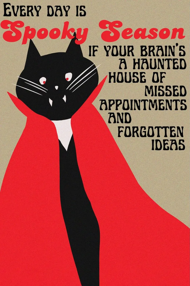 Ogni giorno è una stagione spettrale - Illustrazione di gatto vampiro poster con telaio in legno da Lisa Jureczko Arts Illustration