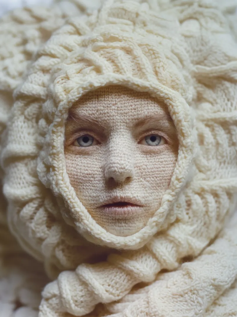 Gestricktes Frauen-Portrait | Surreale Textil-Metamorphose Poster von Autofocus