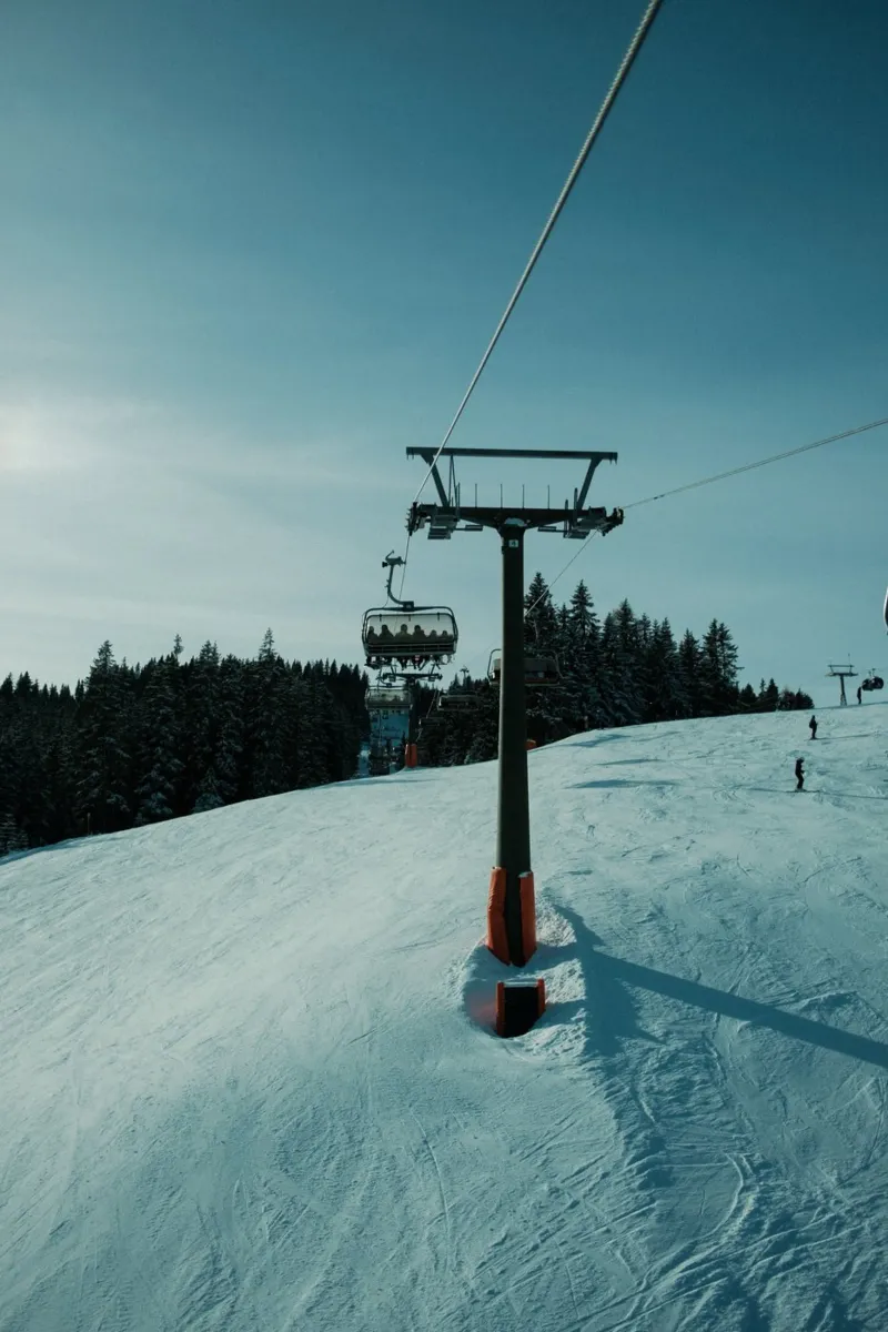 Winter Lift backlit film by Sebastian Hilgetag
