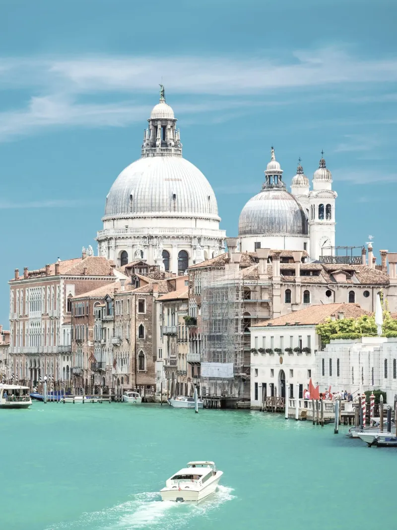 Venedig Italien Druck, italienische Wandkunst, la dolce vita Leinwand von TheTravelClub