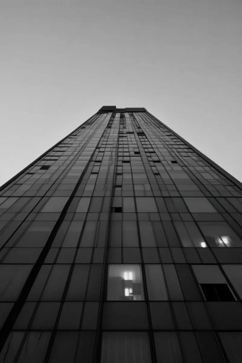 Vertige Urbain canvas by Black & White