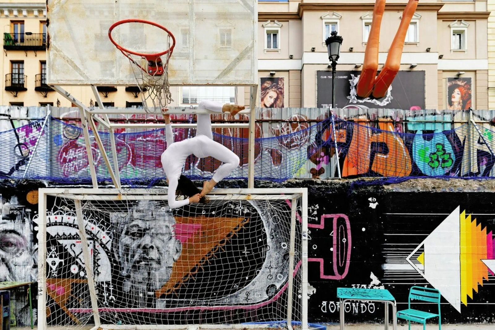 Madrid #12 poster de The Urban Yoga