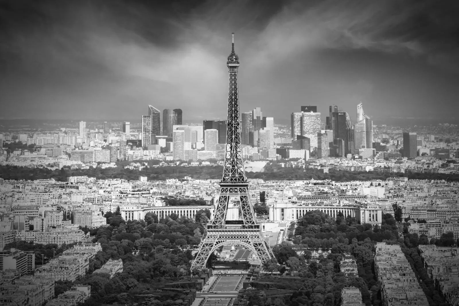 Skyline di Parigi | Monocromatico pellicola backlit da Melanie Viola