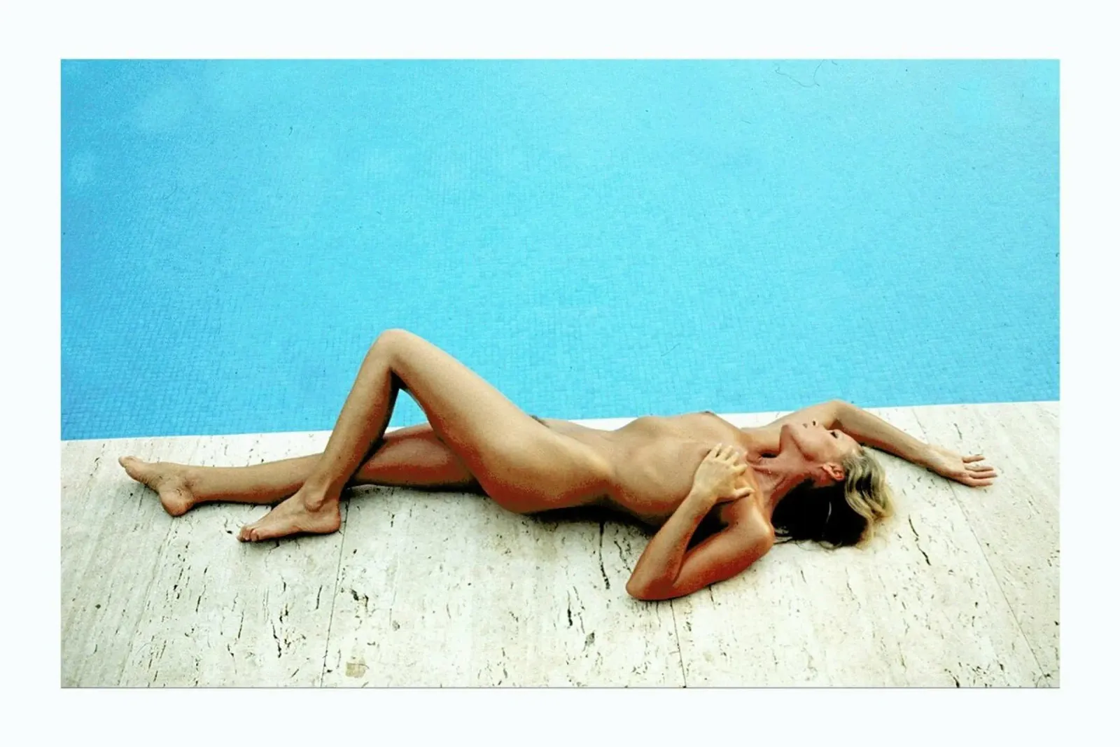 Ursula Andress in Saint Tropez pellicola backlit da Gallery Print and Art Limited