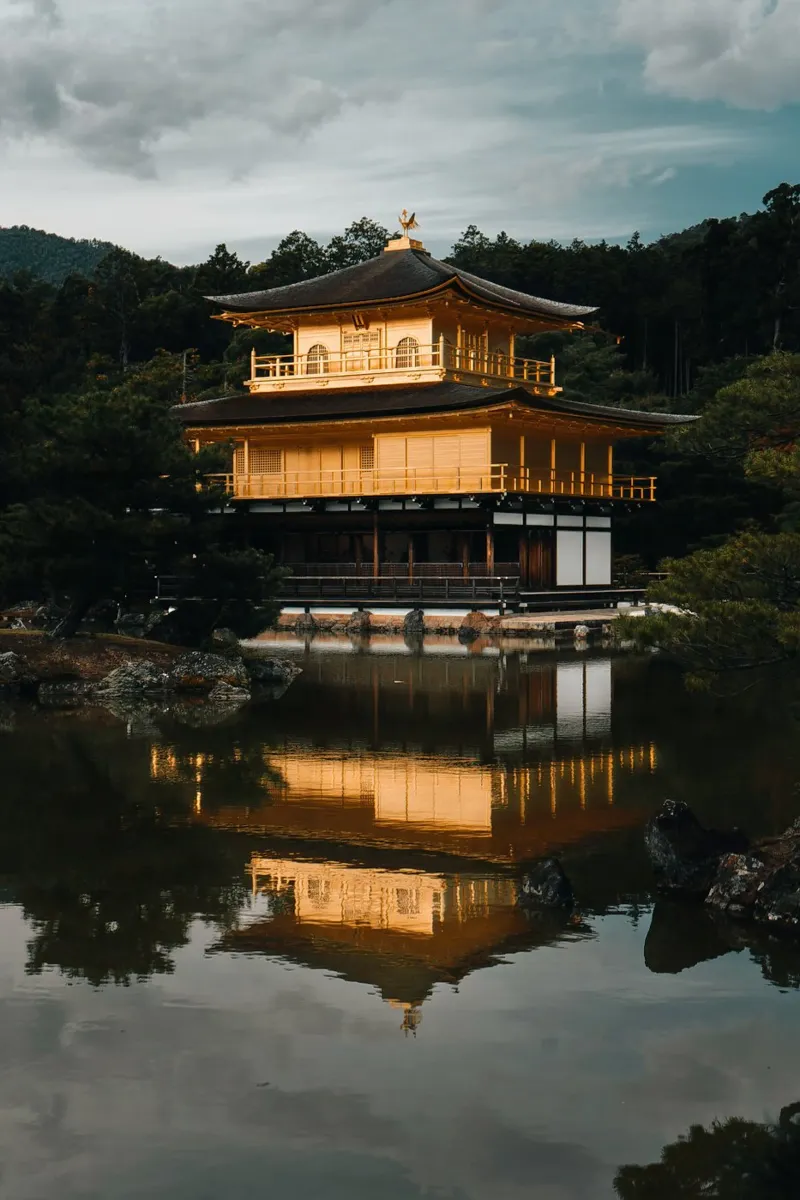 Temple d'or - le joyau étincelant de Kyoto toile de fokusfernweh