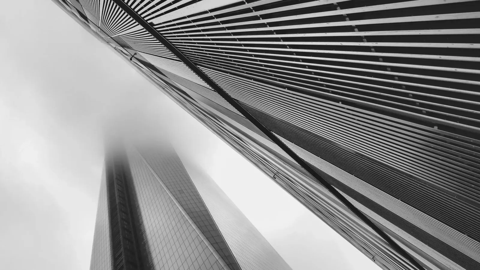 Freedom Tower - Eleganza in bianco e nero, New York alluminio dibond da Ben & Clo creations