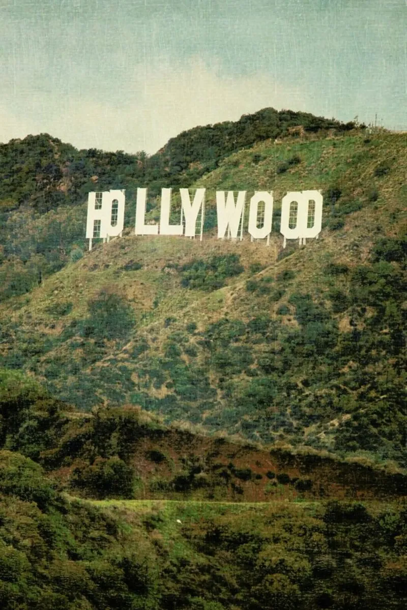 Hollywood pellicola backlit da Catherine McDonald