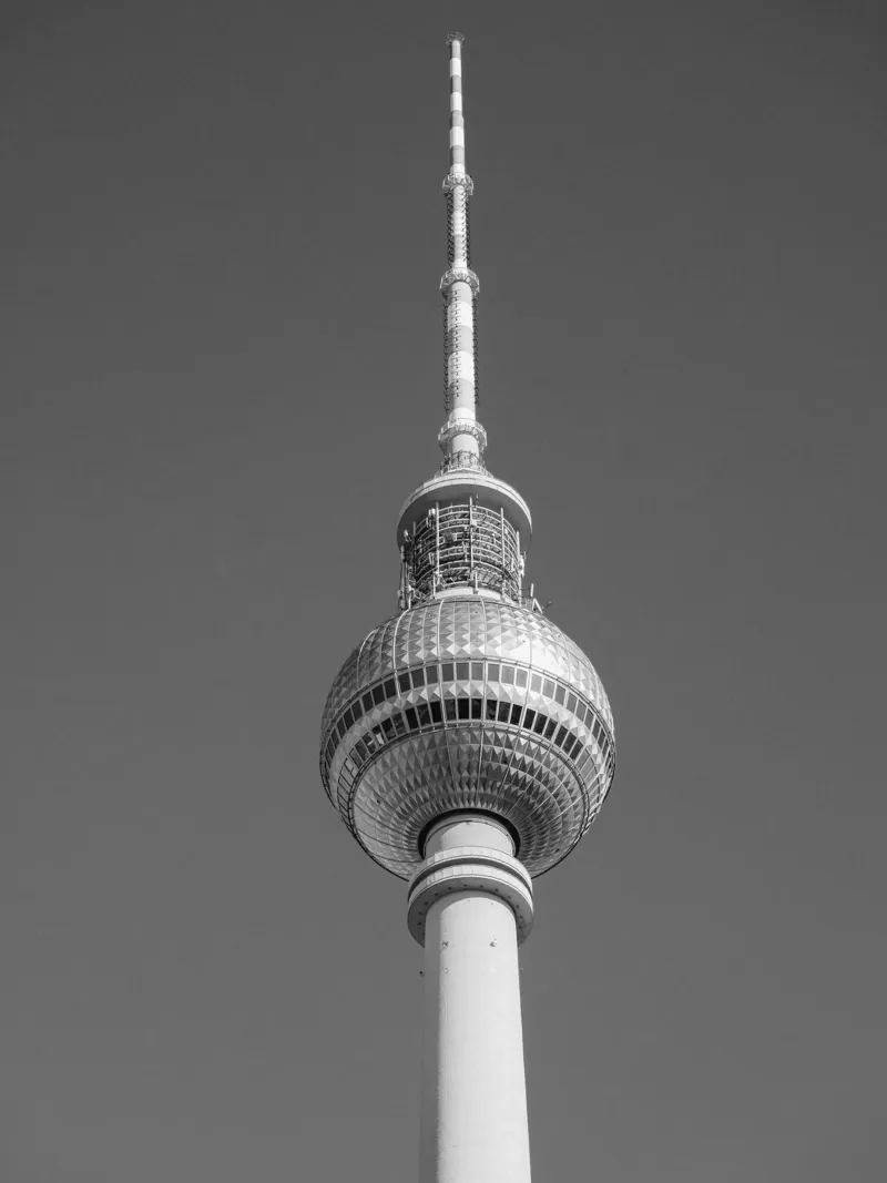 Torre della televisione di Berlino, stampa fotografica in bianco e nero poster da Berlin Moments