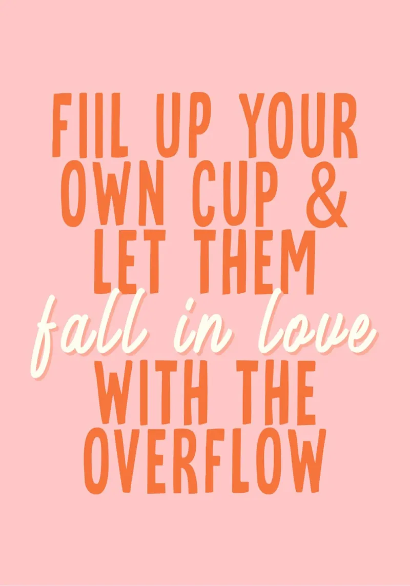 Fall in Love pellicola backlit da WORD & WONDER