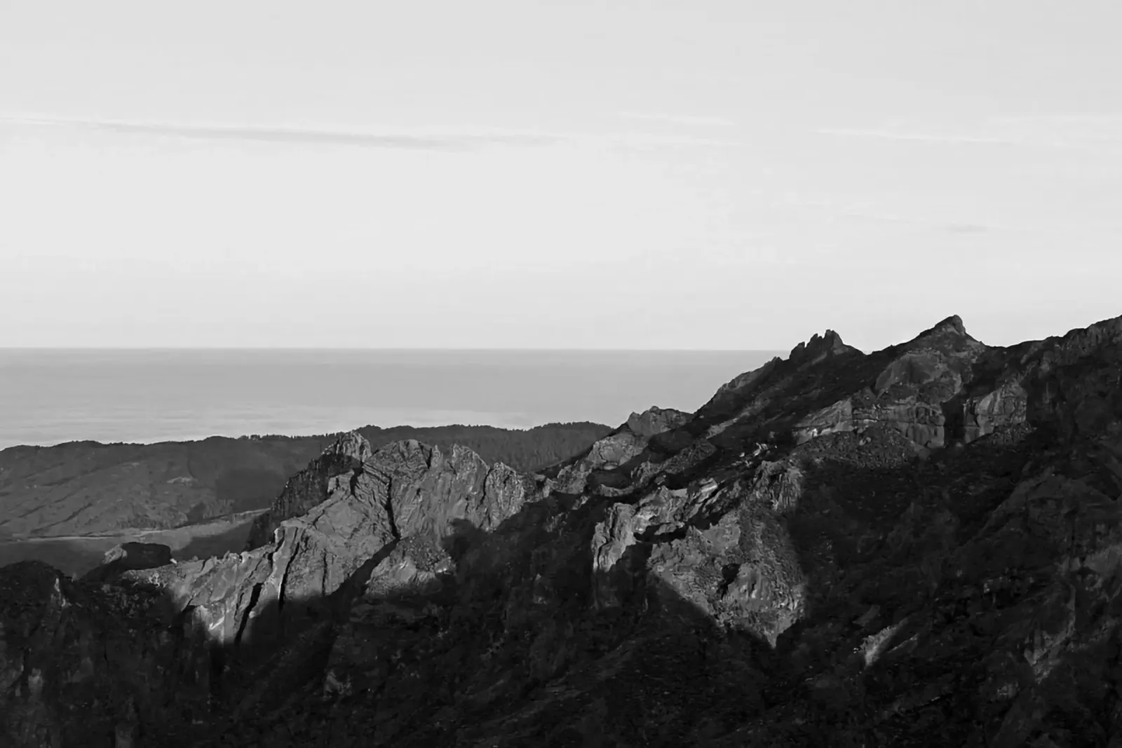 Mountains in the clouds - Madeira pellicola backlit da FEMK.