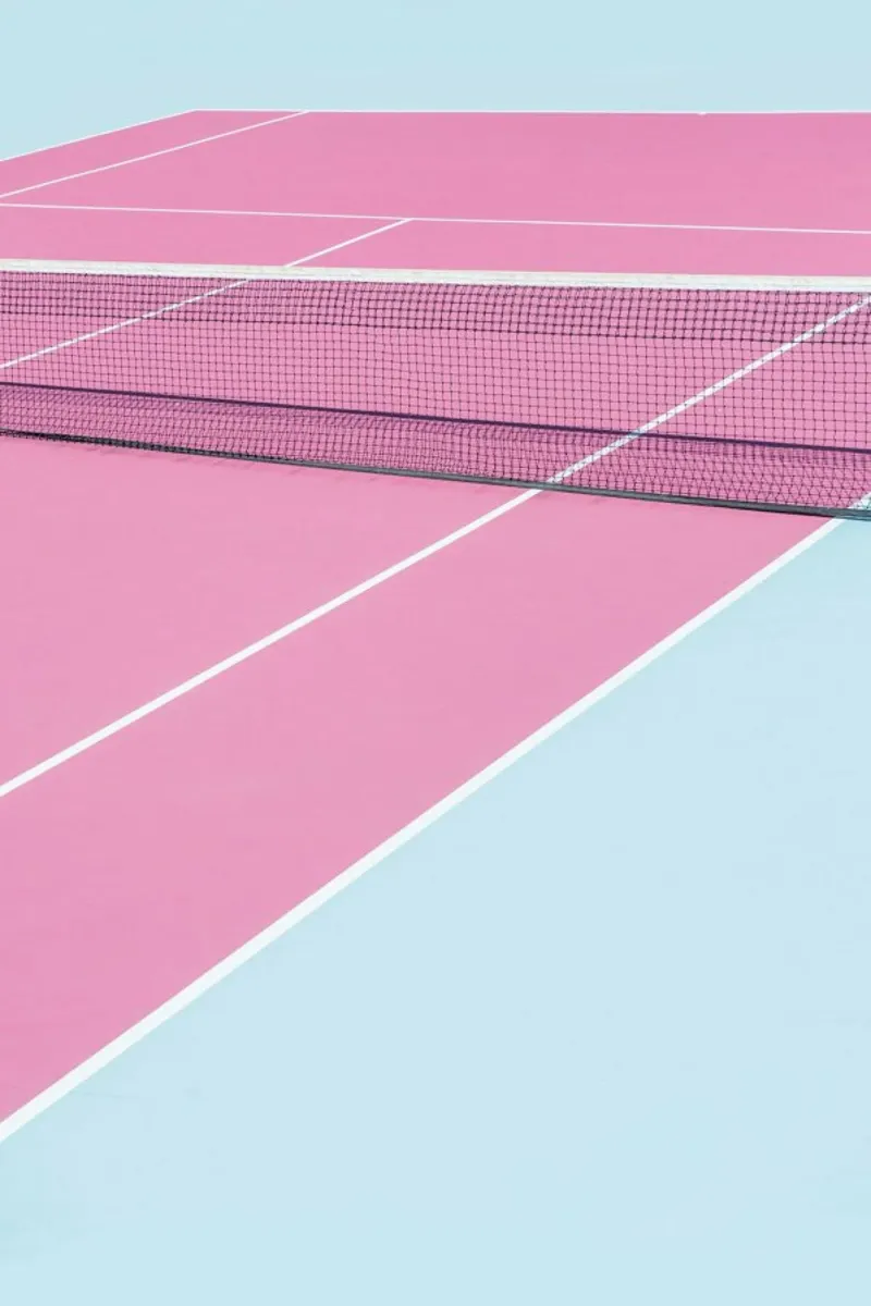 Pink Court - Net pellicola backlit da Chris Abatzis